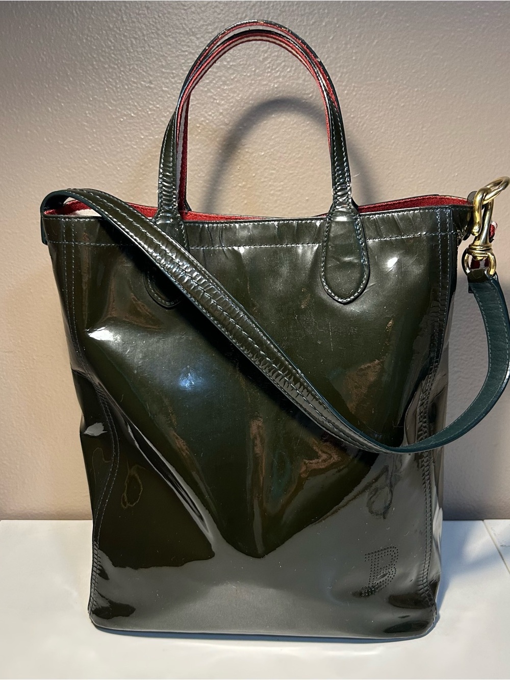Bally Switzerland Hunter Green Patent Leather Tote Hobo Shoulder Bag GWKF